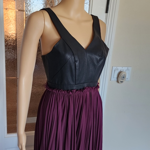 VICI LONG DRESS SZ Sm - Picture 8 of 13